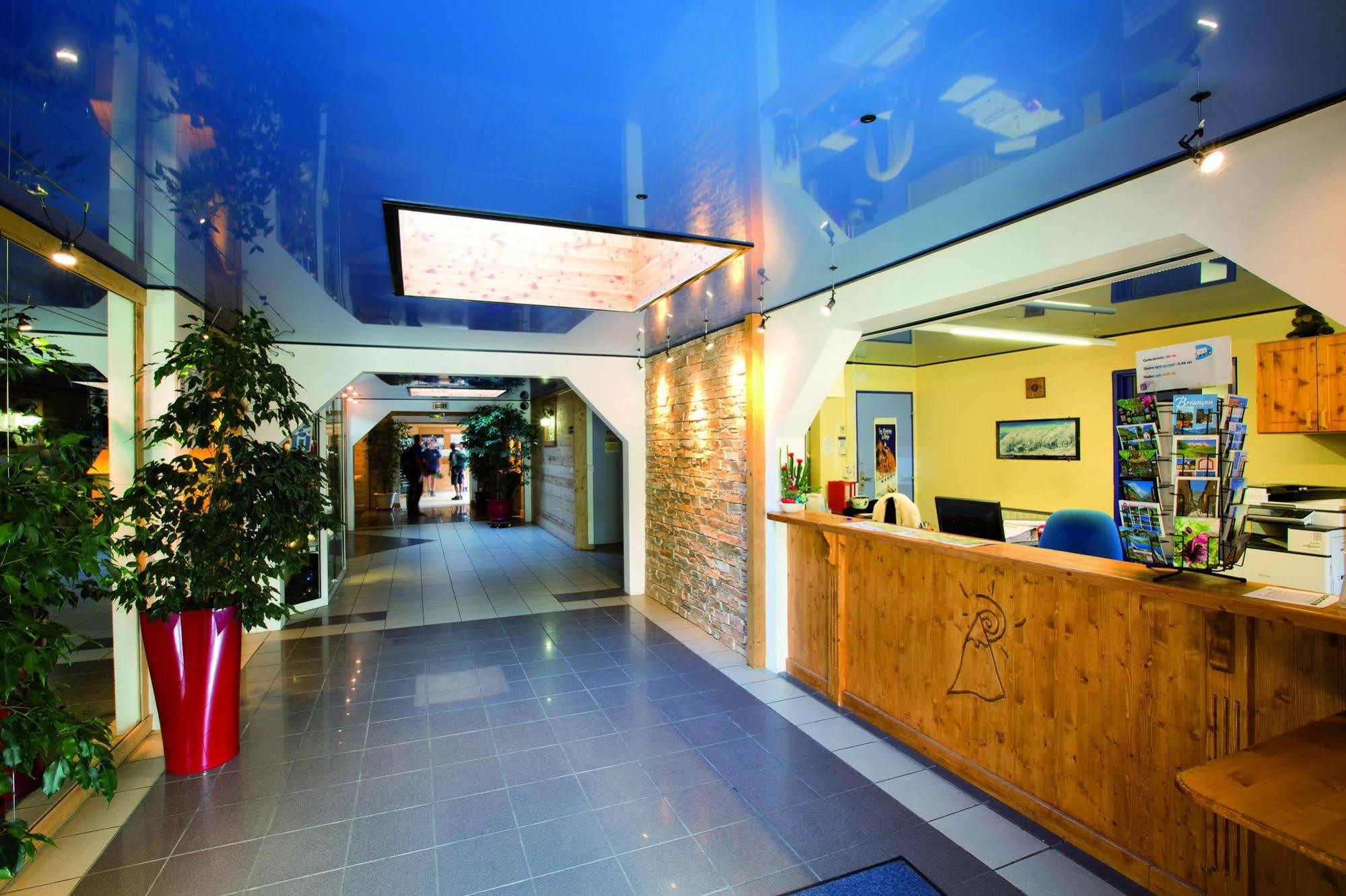 Club Vacances Bleues Les Alpes D'Azur La Salle-les-Alpes Екстериор снимка